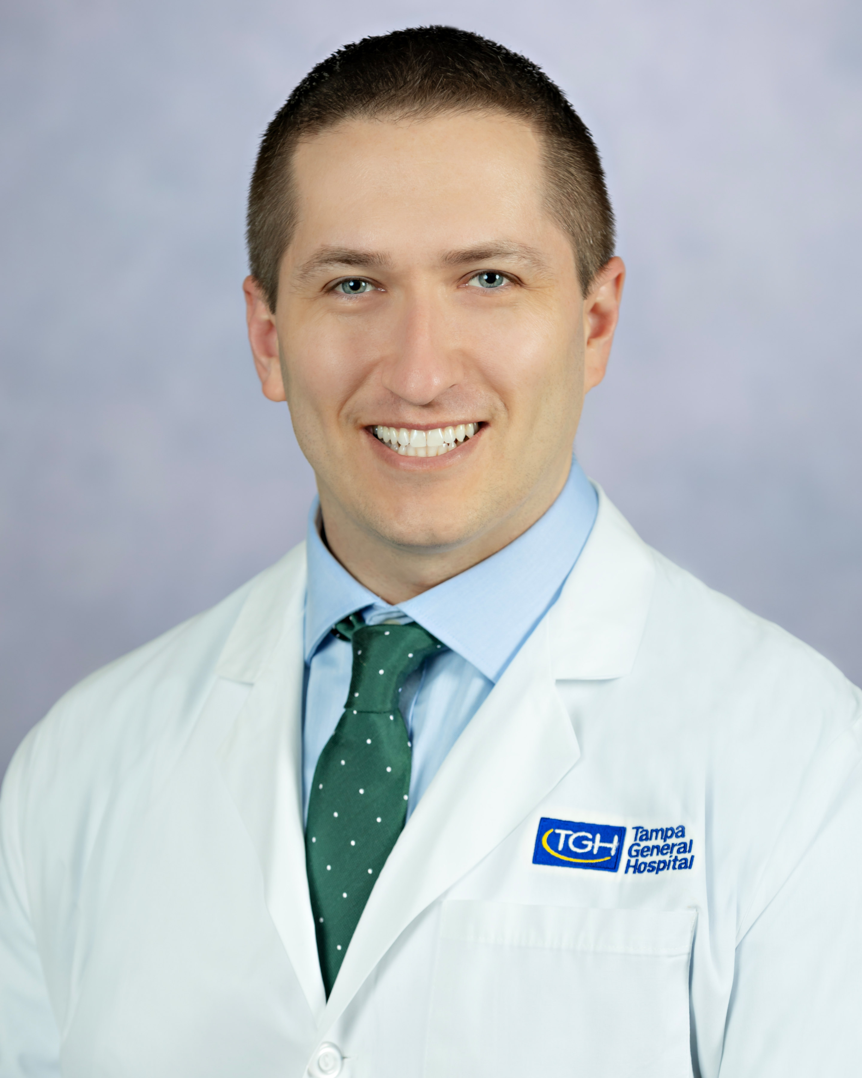 adrian kohut md headshot
